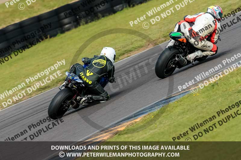 PJM Photography;anglesey no limits trackday;anglesey photographs;anglesey trackday photographs;enduro digital images;event digital images;eventdigitalimages;no limits trackdays;peter wileman photography;racing digital images;trac mon;trackday digital images;trackday photos;ty croes